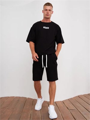 {{photo.Alt || photo.Description || 'Спортивный костюм'}}