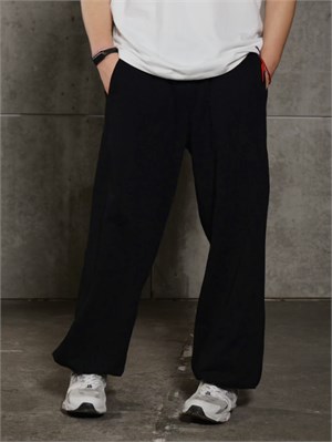 {{photo.Alt || photo.Description || 'Джоггеры 2в1 ЕЛЕМЕНТАРНО черный'}}